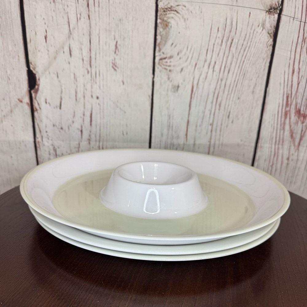 Chips & Salsa Melamine Serving Platters 2 Pieces - Picture 1 of 8